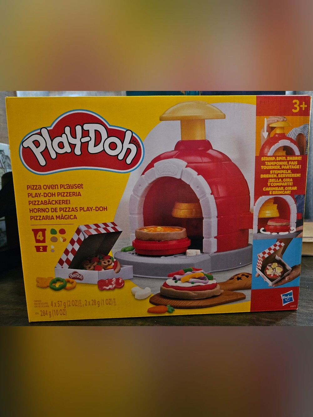 NWT Play-Doh Pizza Oven Playset